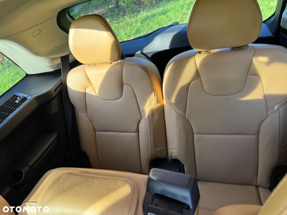 Volvo XC 90 D5 AWD Inscription 7os - 35