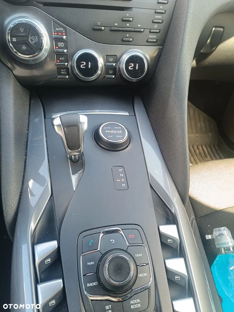 Citroën DS5 2.0 HDi Hybrid4 SoChic MCP - 17