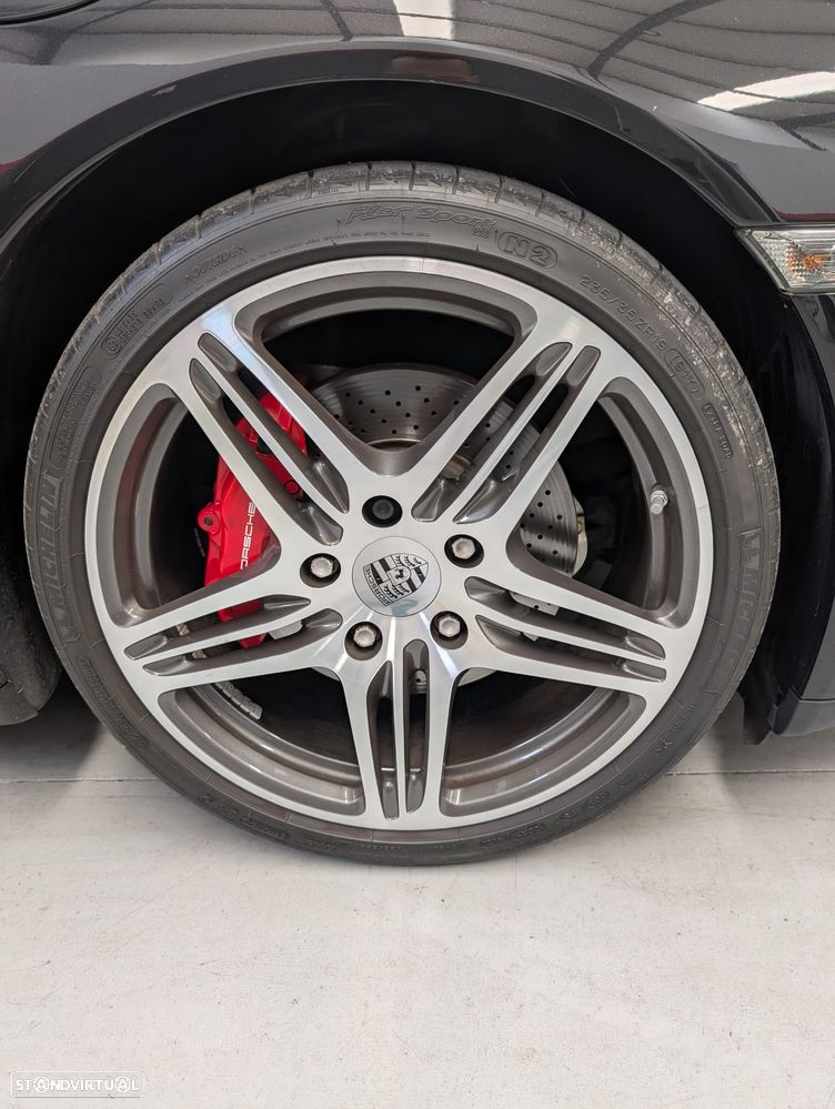 Porsche 911 (997) Carrera 4 S PDK - 13