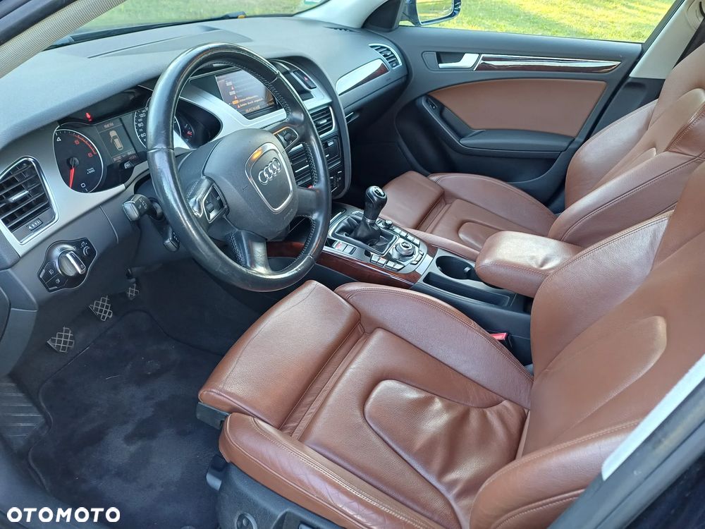 Audi A4 Avant - 6