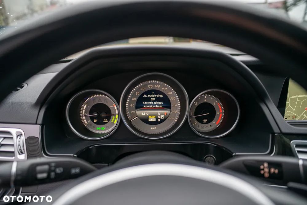 Mercedes-Benz Klasa E - 36