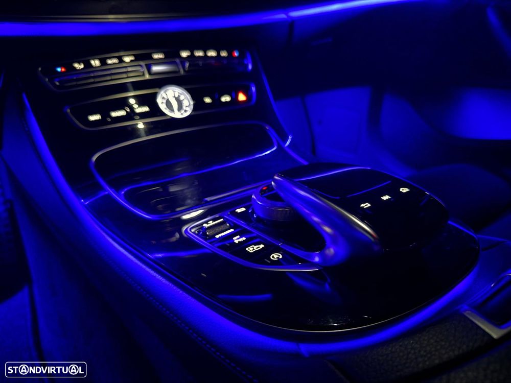 Mercedes-Benz E 220 d AMG Line - 24