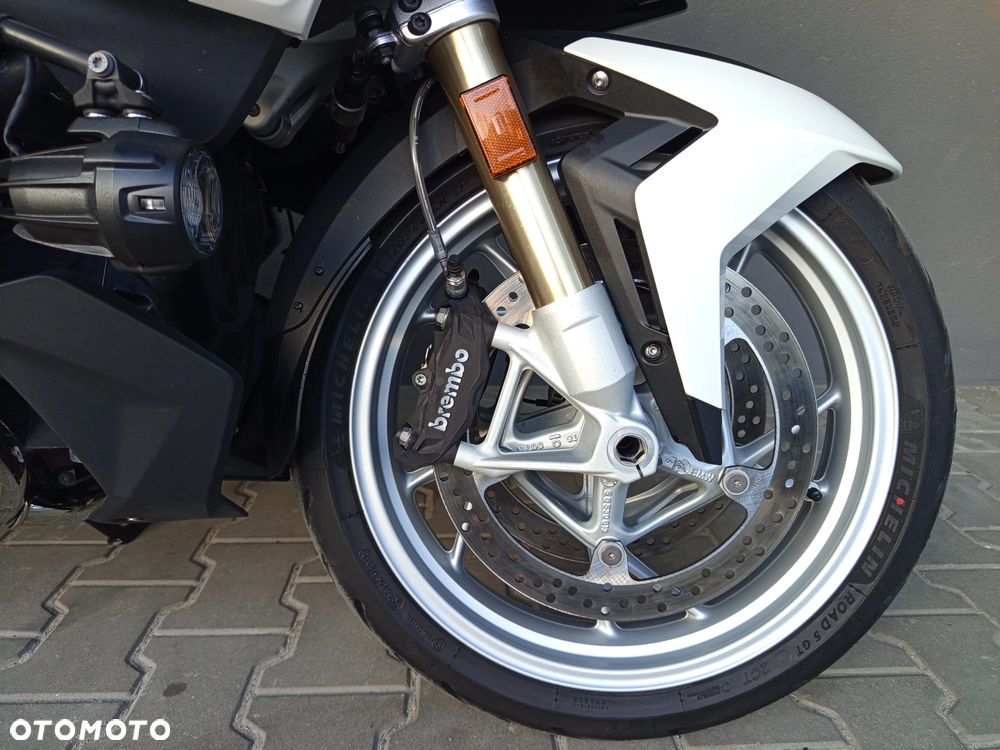 BMW RT - 25