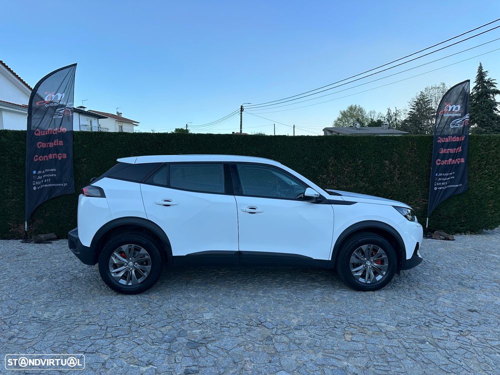 Peugeot 2008 PureTech 130 EAT8 Active - 4