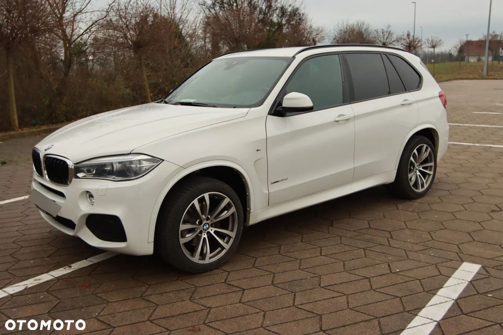BMW X5 xDrive25d - 11