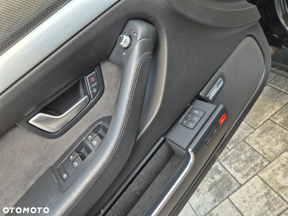 Audi S8 5.2 FSI Quattro - 26