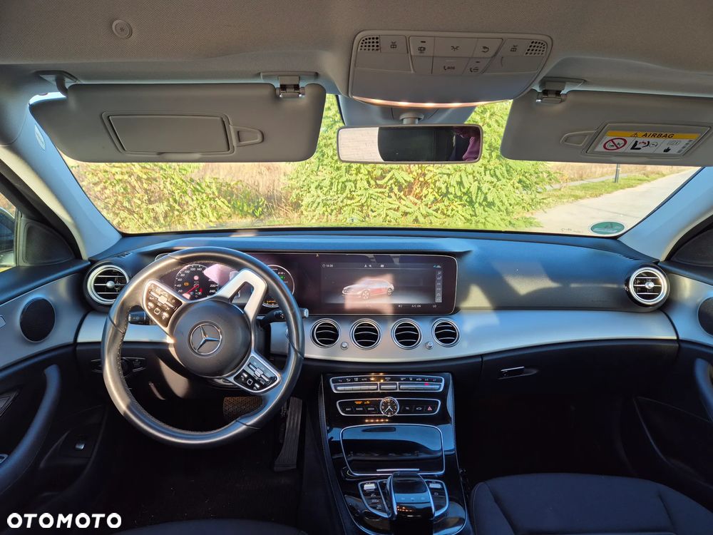 Mercedes-Benz Klasa E 300 de PHEV Exclusive 9G-Tronic - 12
