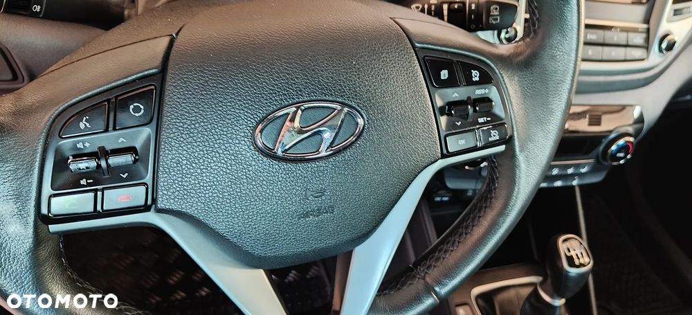 Hyundai Tucson 1.6 GDI BlueDrive Comfort 2WD - 17