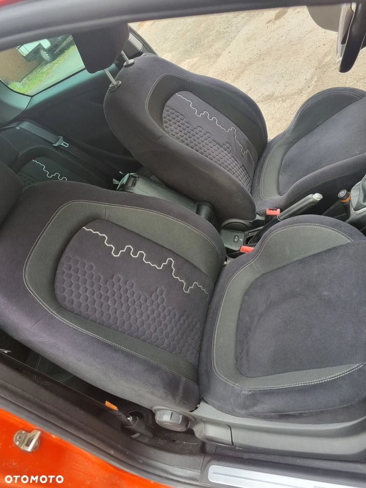 Fiat Punto Evo - 16