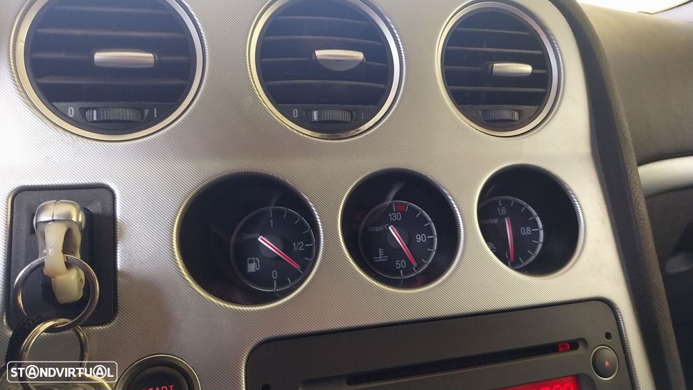 Alfa Romeo 159 1.9 JTDM 8V - 7