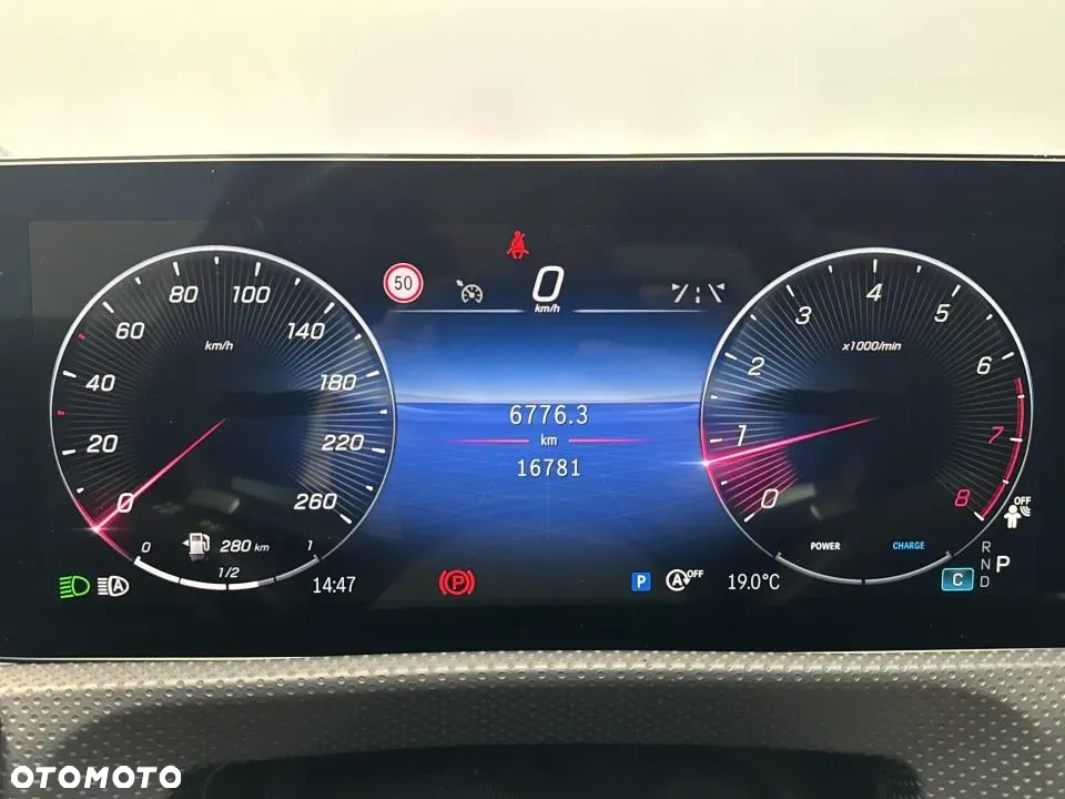 Mercedes-Benz CLA 220 4-Matic AMG Line 7G-DCT - 15