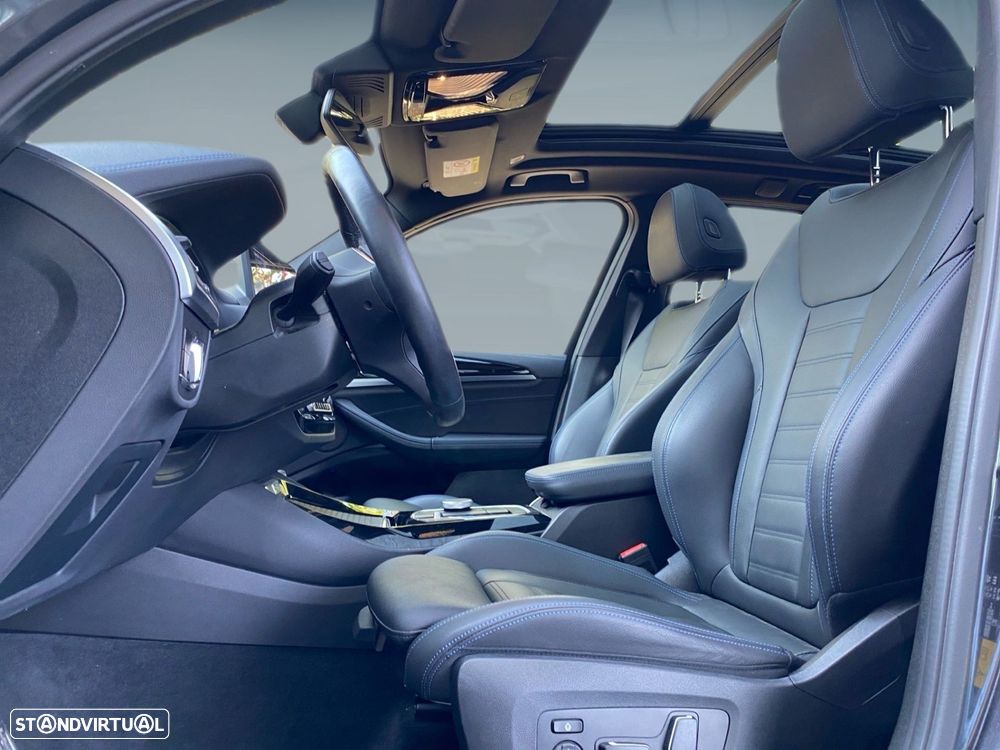 BMW iX3 M Sport Impressive - 3