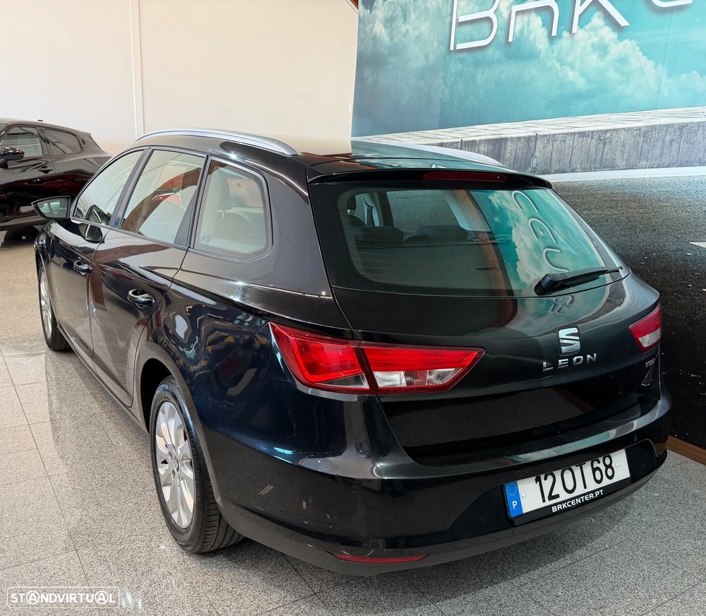 SEAT Leon ST 1.6 TDI Style Ecomotive - 4