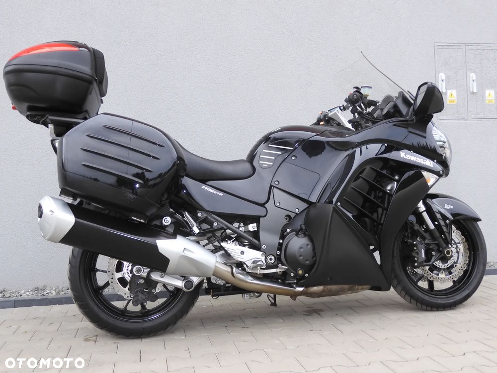 Kawasaki GTR - 18