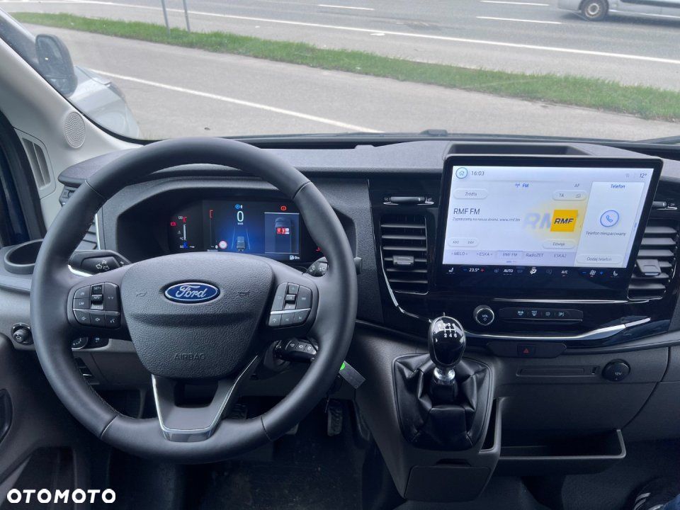 Ford Nowy Transit - 12