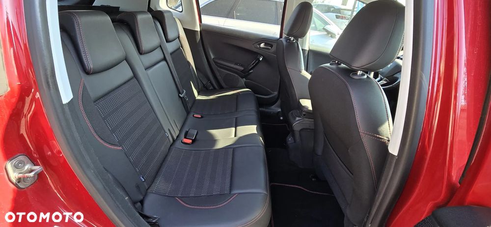 Peugeot 2008 PureTech 110 Stop&Start GT-Line Edition - 15