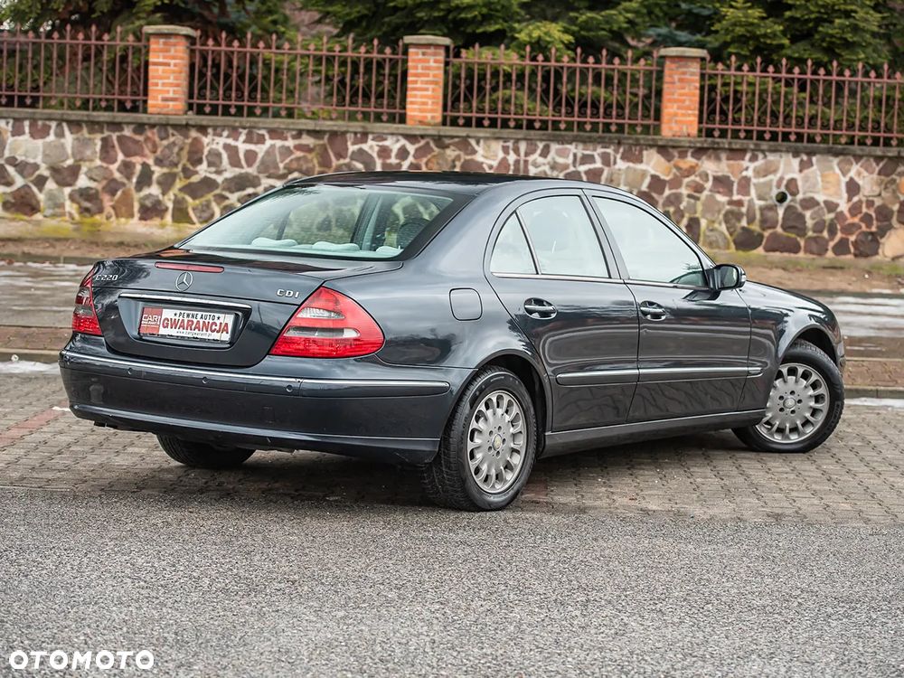 Mercedes-Benz Klasa E 200 CDI Elegance - 3