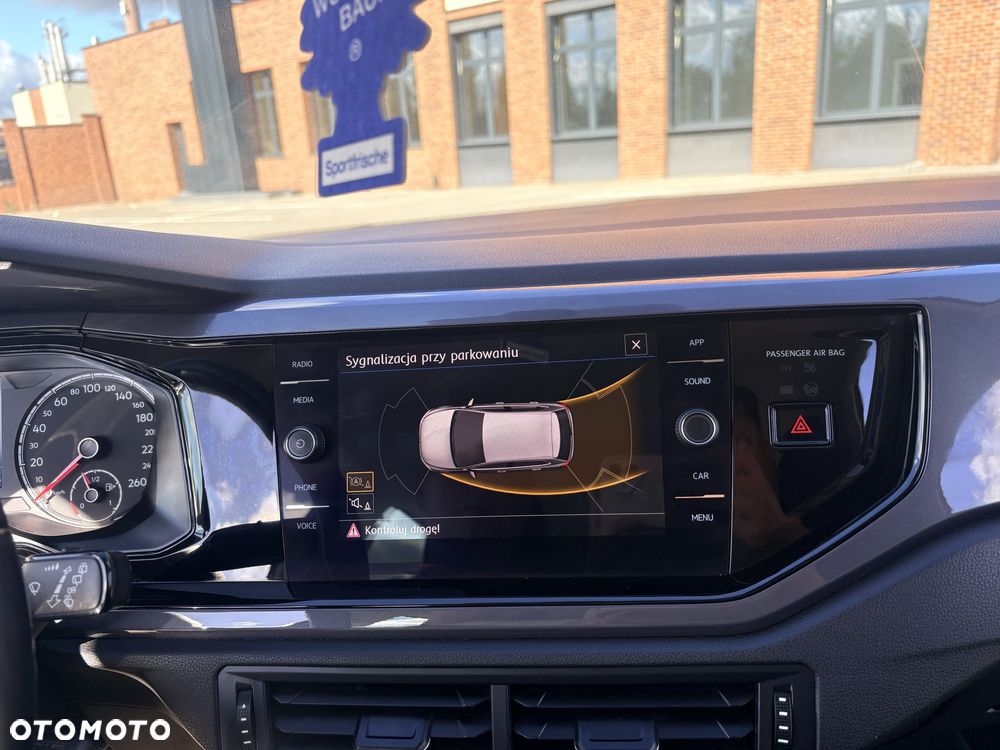 Volkswagen Polo - 5