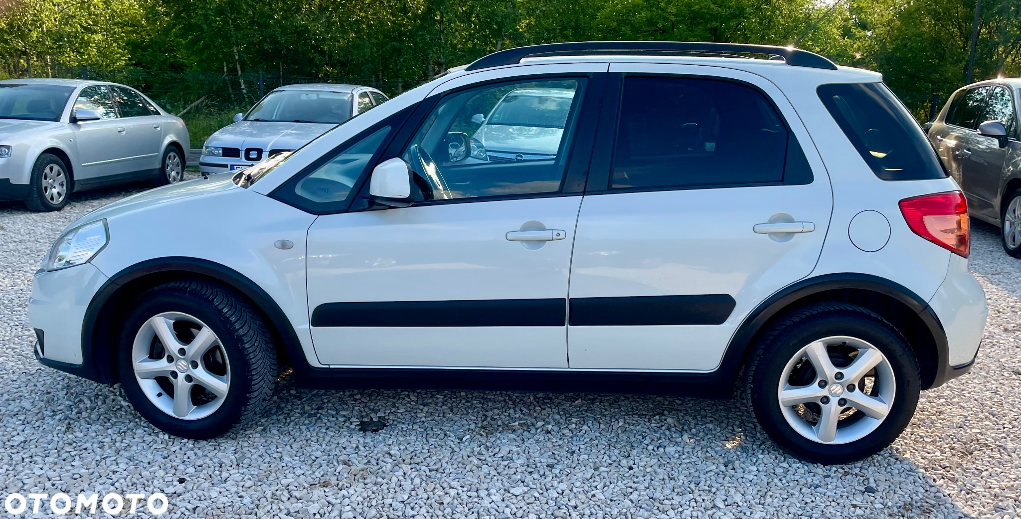 Suzuki SX4 1.6 Comfort - 14