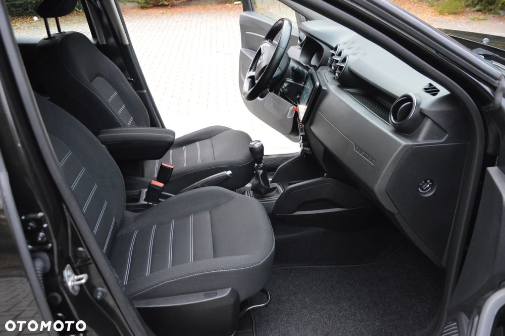 Dacia Duster 1.5 Blue dCi Prestige - 11