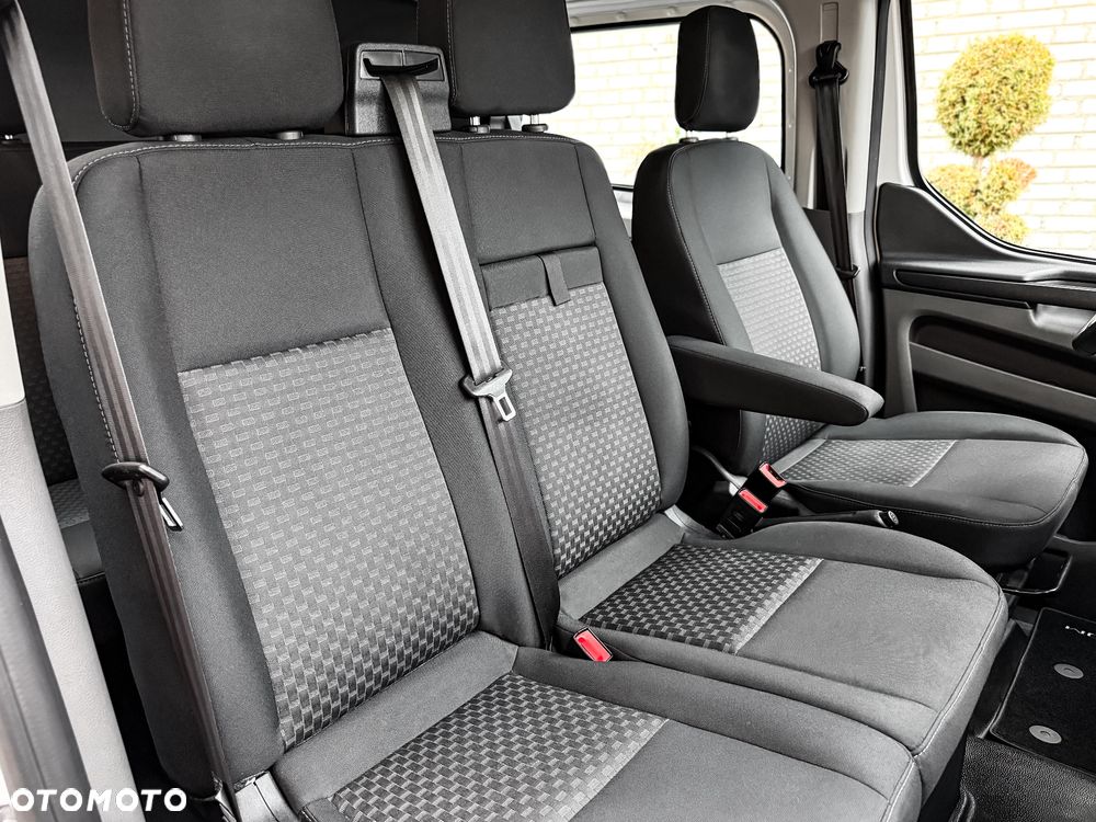 Ford Transit Custom - 37