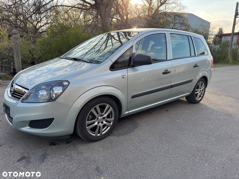 Opel Zafira 1.6 Enjoy - 10