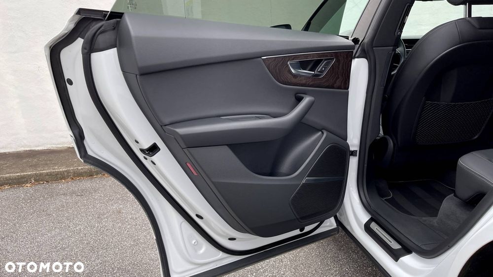 Audi Q8 - 22