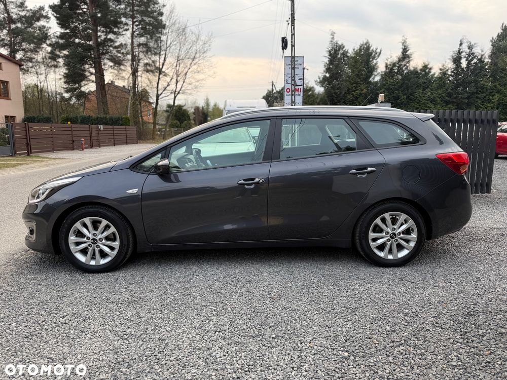 Kia Ceed 1.4 CVVT Dream-Team Edition - 8