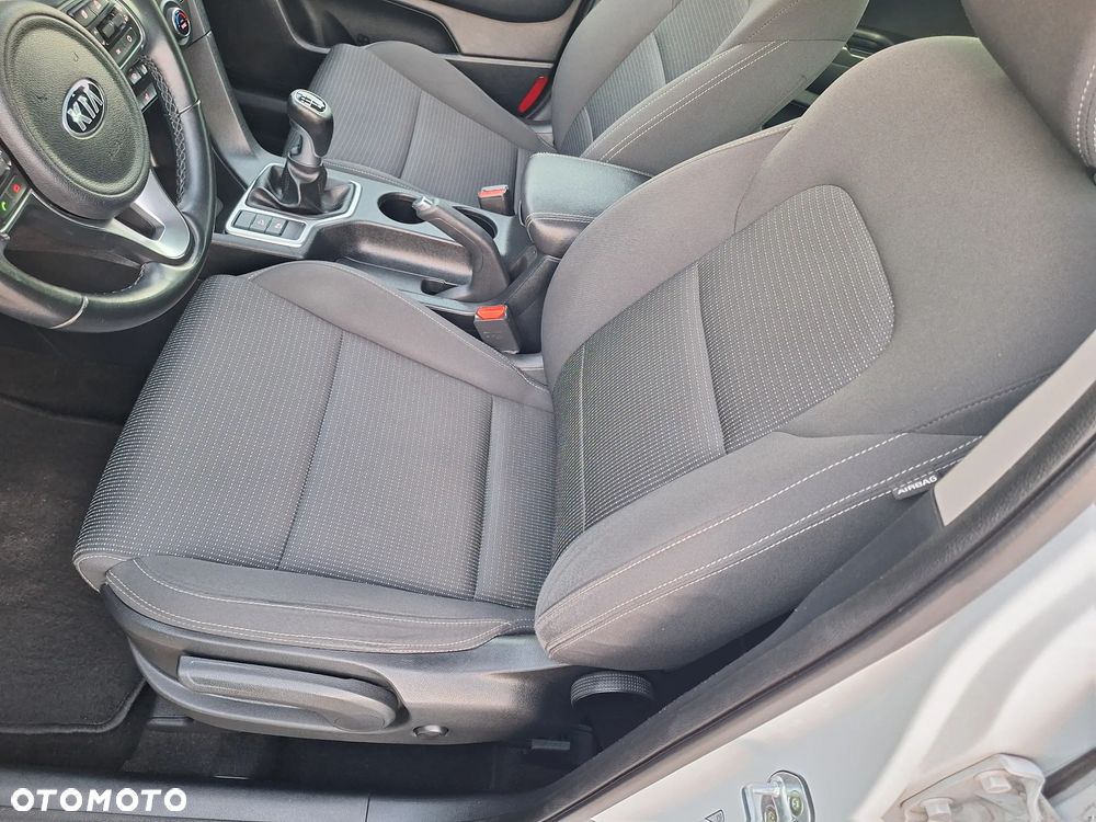 Kia Sportage 1.6 GDI 2WD Black Edition - 15