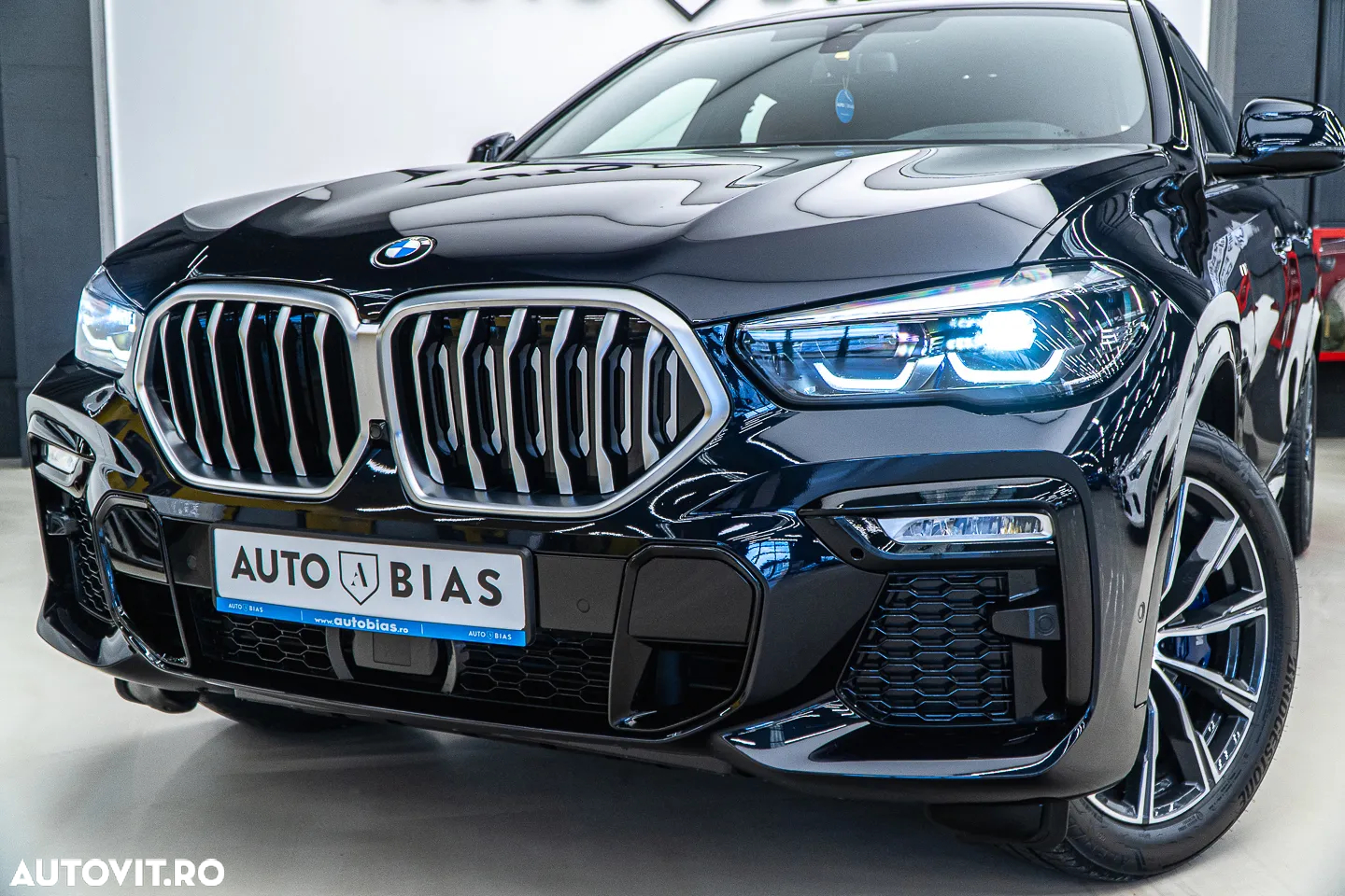 BMW X6 xDrive30d - 11