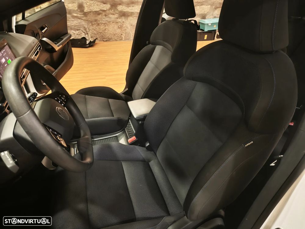 MG MG4 51 kWh Standard - 9