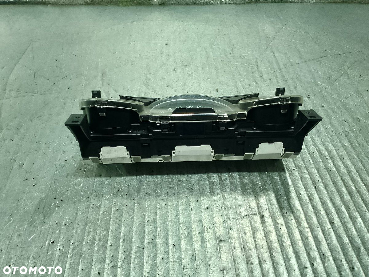 LICZNIK CITROEN C5 III 9666326780 1.6 TB - 5
