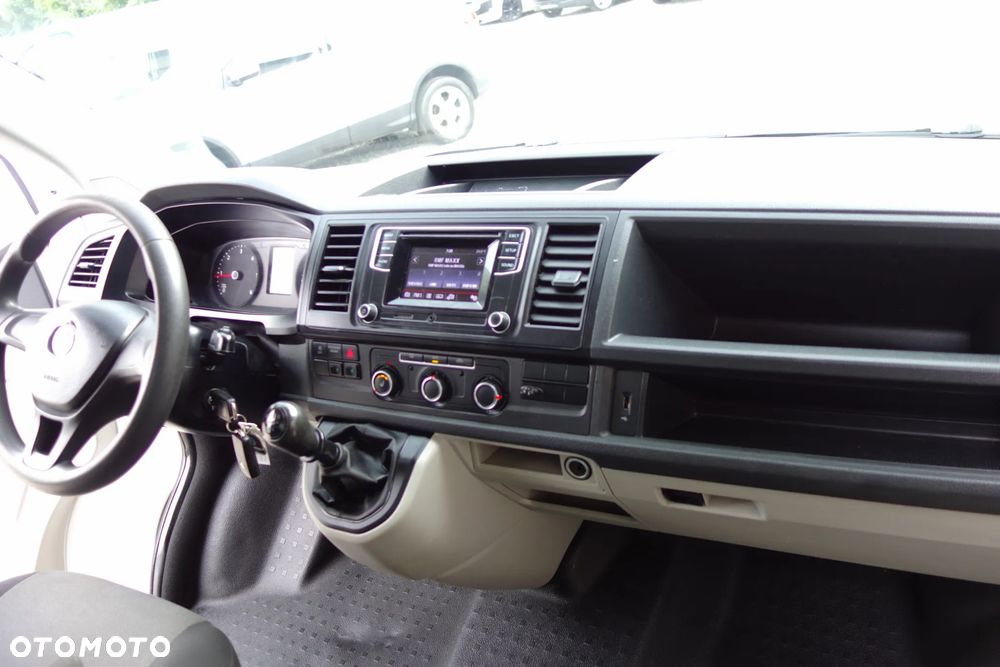 Volkswagen Transporter 2.0 Tdi 102 KM Skrzynia T6 Klima Webasto - 6