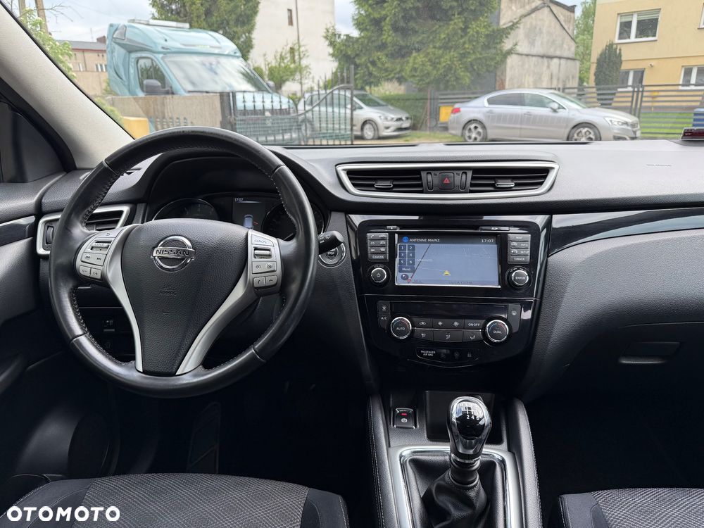 Nissan Qashqai 1.6 DIG-T N-Connecta - 14