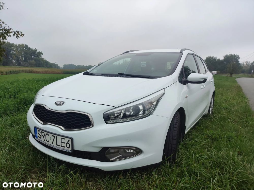 Kia Ceed - 1