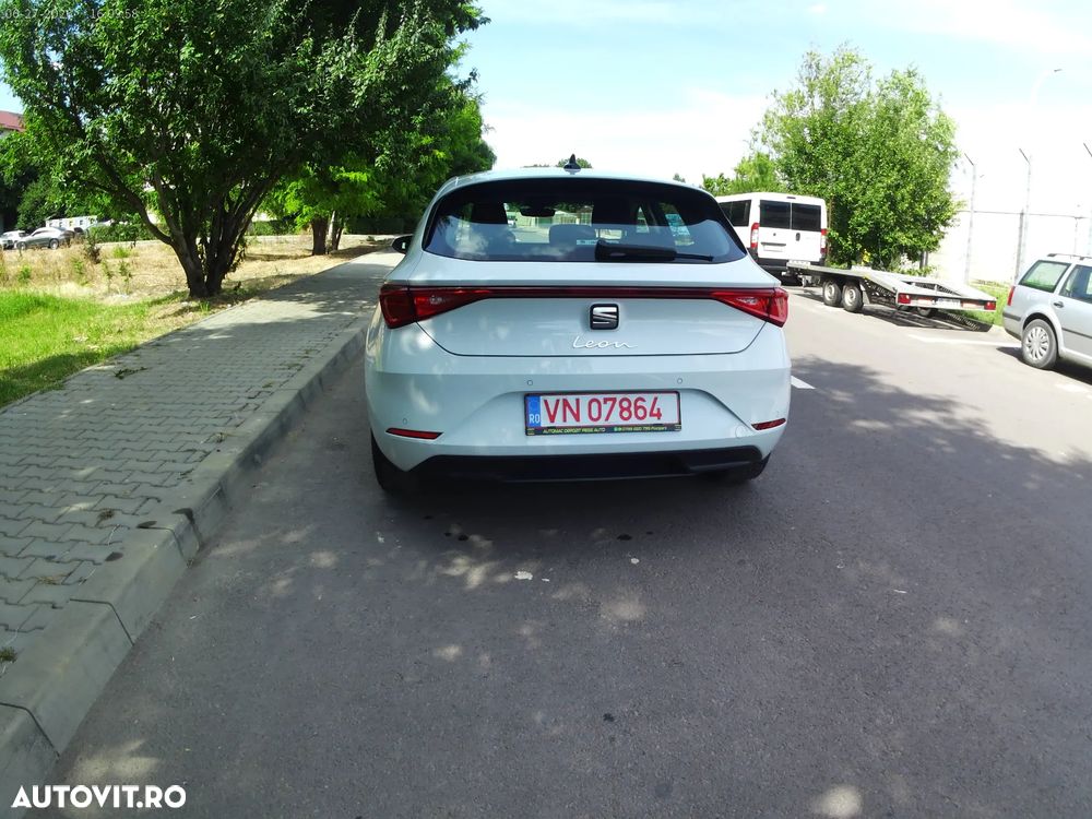 Seat Leon 2.0 TDI DPF Start&Stop DSG XCELLENCE - 3
