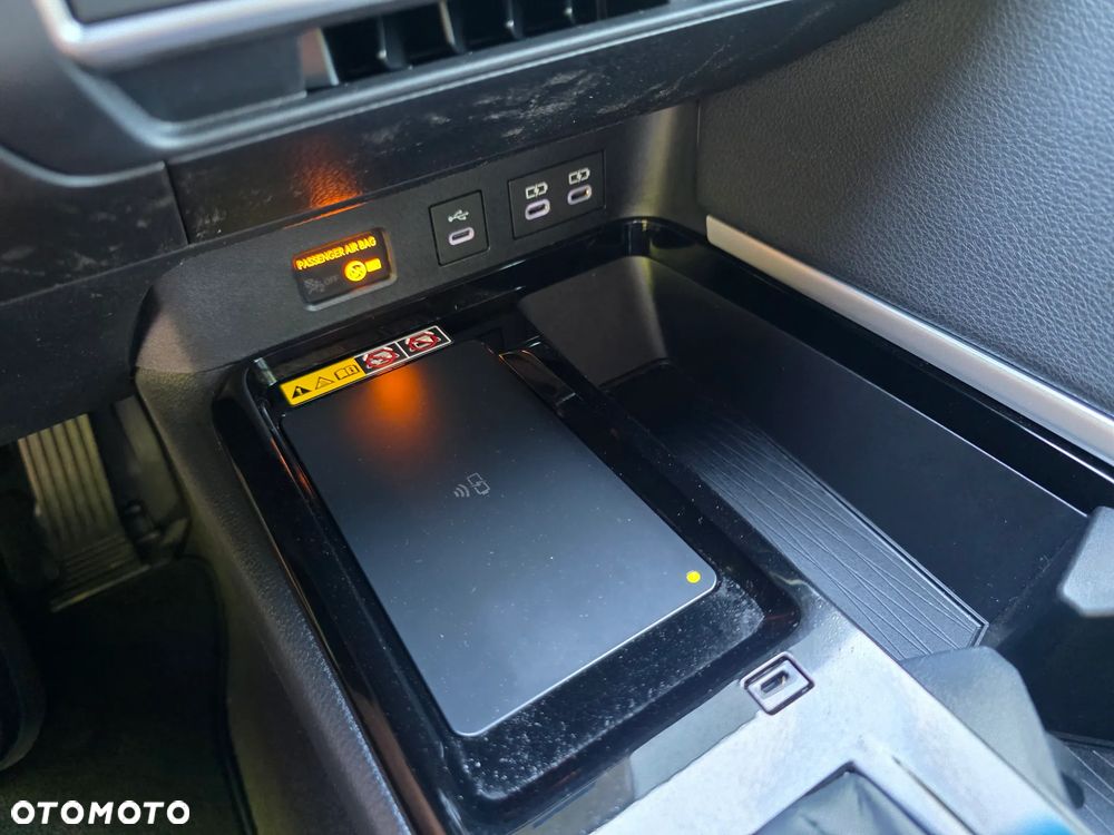 Toyota Camry 2.5 Hybrid Dynamic Force Prestige e-CVT - 19