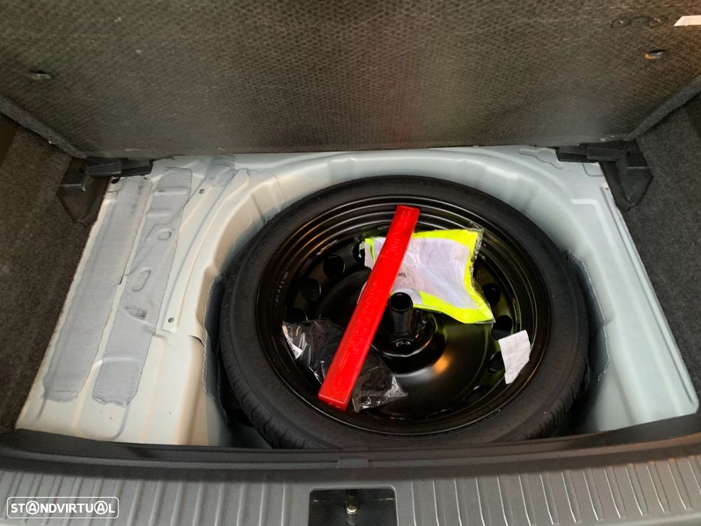 SEAT Arona 1.0 TSI FR - 15