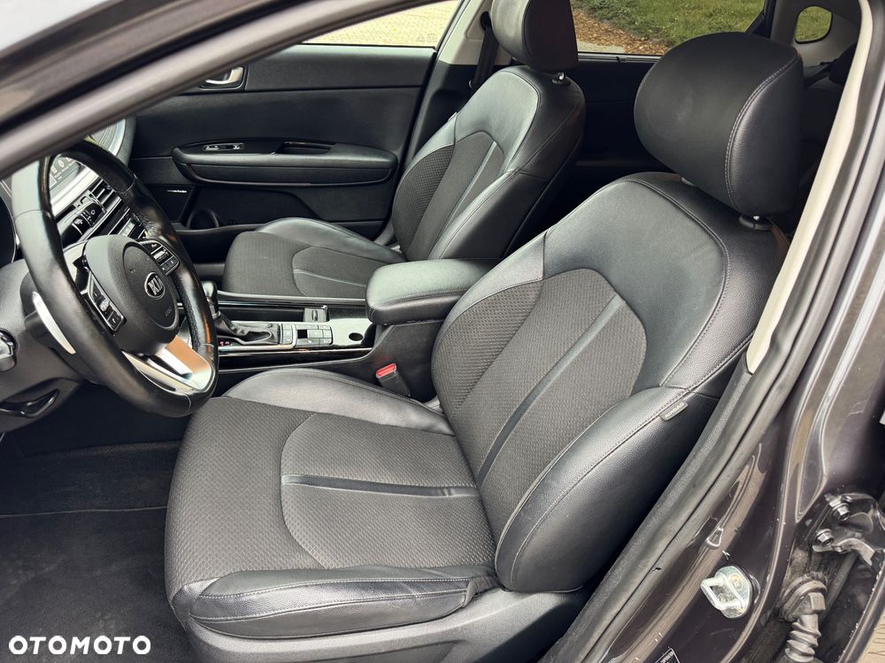 Kia Optima - 15