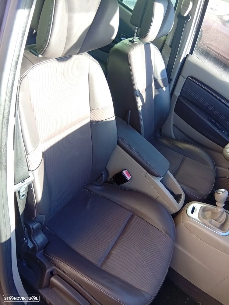 Renault Grand Scénic 1.5 dCi Luxe 7L - 5