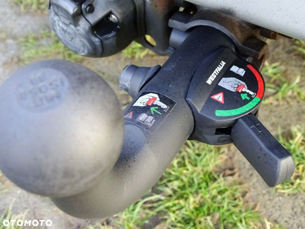 Dacia Logan TCe 90 S&S Stepway Celebration - 39