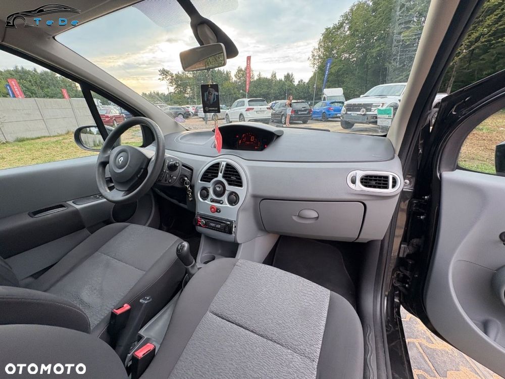 Renault Modus 1.2 16V Night&Day - 28