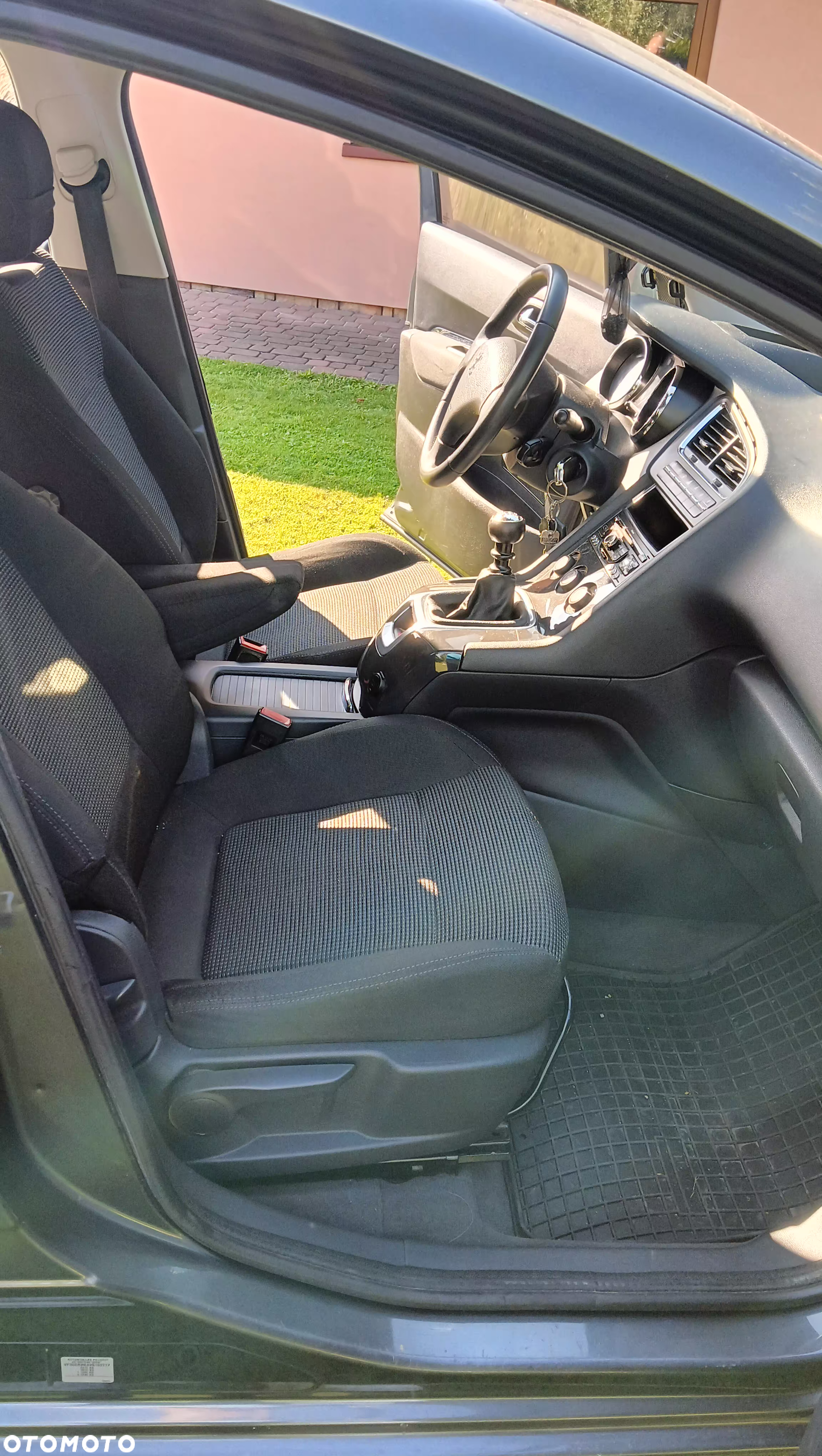Peugeot 5008 - 9