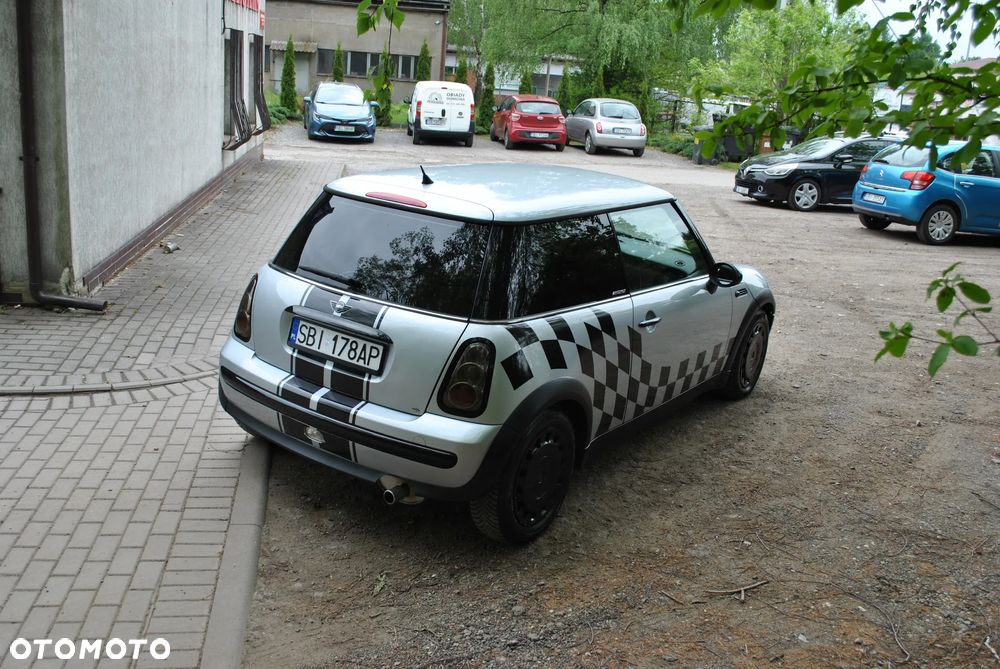 MINI ONE - 25