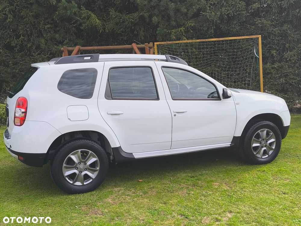 Dacia Duster 1.6 Laureate Euro5 - 12