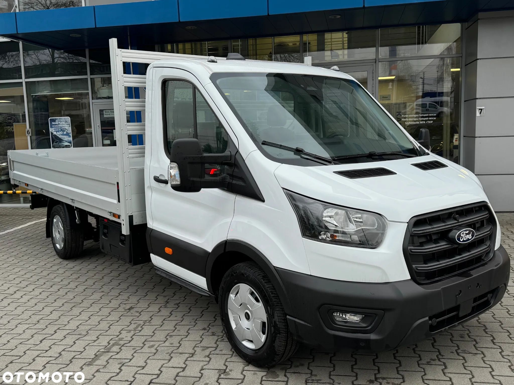 Ford Transit - 1