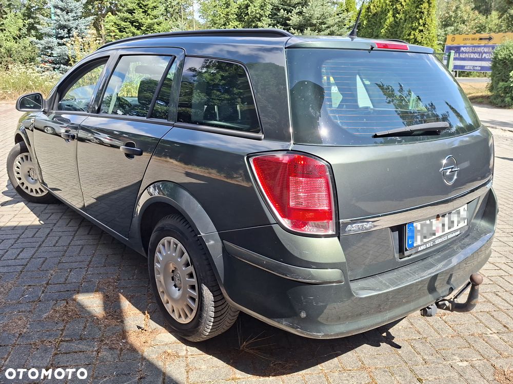 Opel Astra - 8