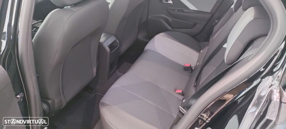 Opel Astra 1.5 D Edition Aut. - 12