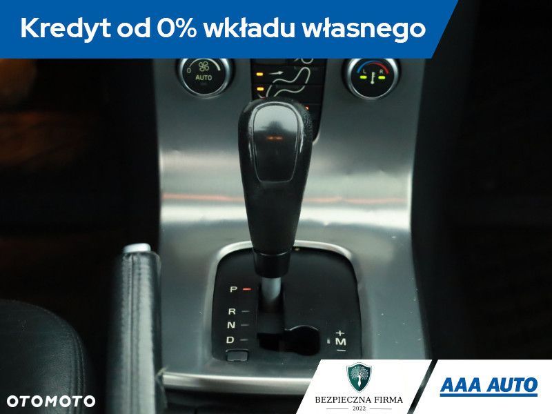 Volvo V50 - 14