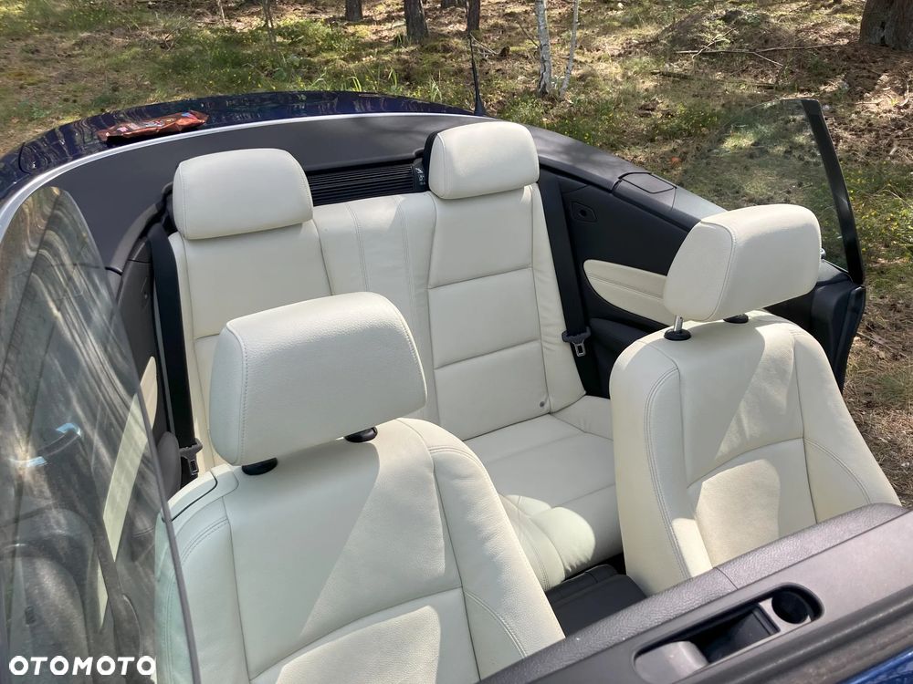 BMW Seria 1 118i - 23